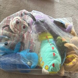 Disneys Bugs life bean bags set of 5 -NWT